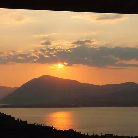 Oka Aqua Paradise - Panoramic Seaview With Pool * Drepano (Patras)