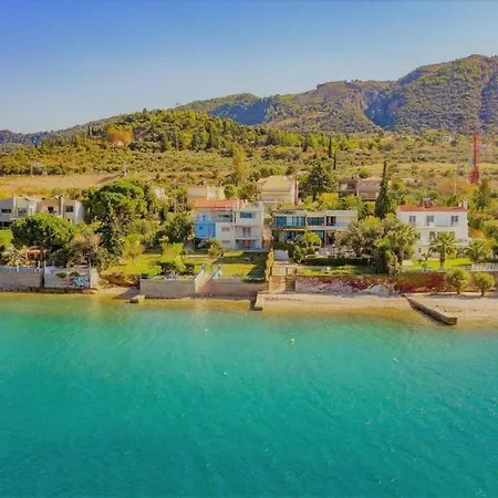 Oka Aqua Paradise - Panoramic Seaview With Pool 아파트 Drepano (Patras)